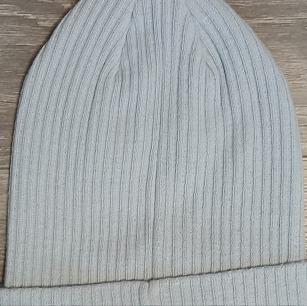 Adidas Baby Blue Beanie - Picture 6 of 8